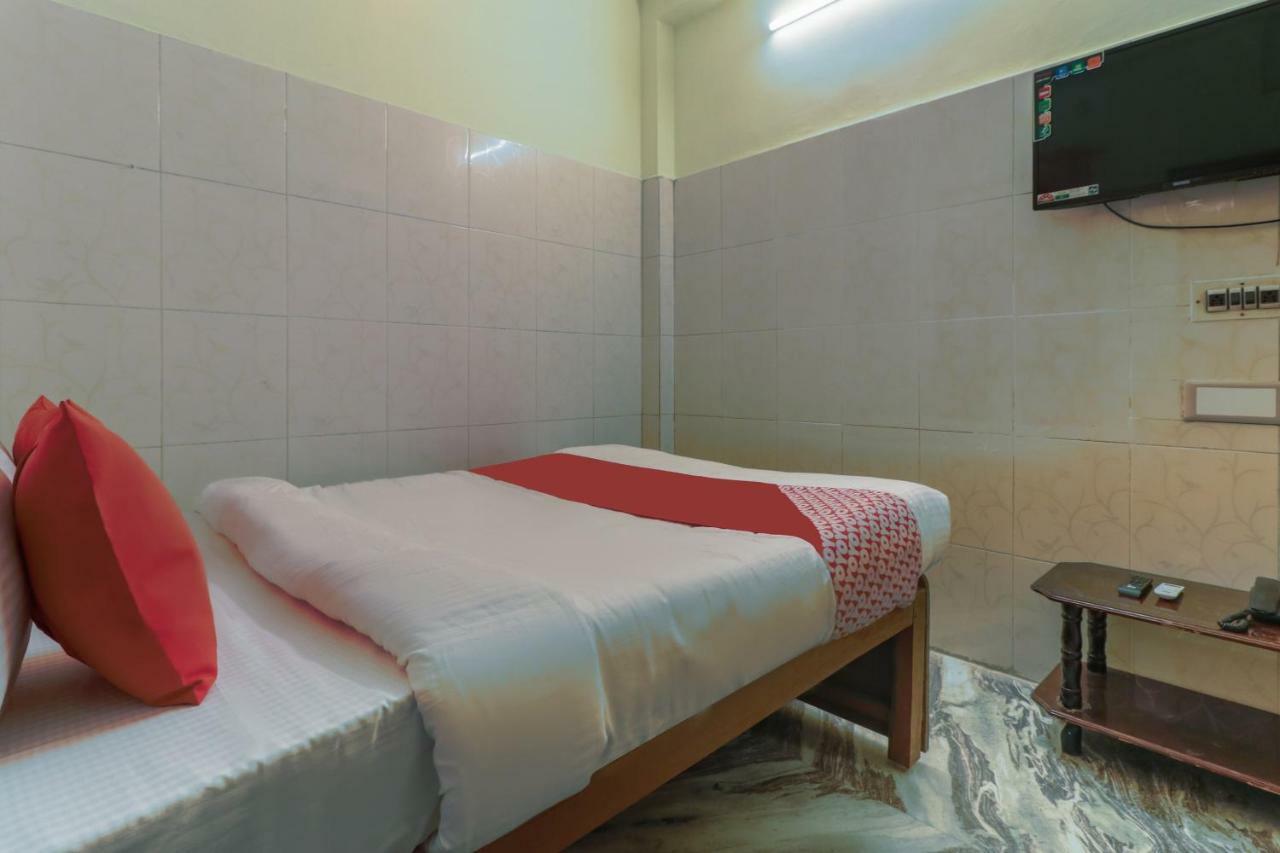 فندق Tiruvannāmalaiفي  Oyo 46737 Sri Annamalai Residency المظهر الخارجي الصورة